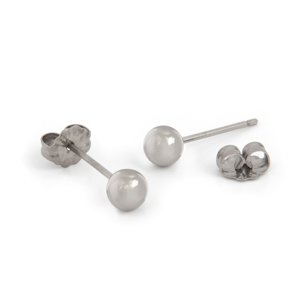 Titanium ball studs (3mm)