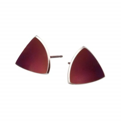 Triangular dome studs