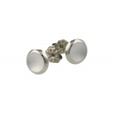 Oval edge studs